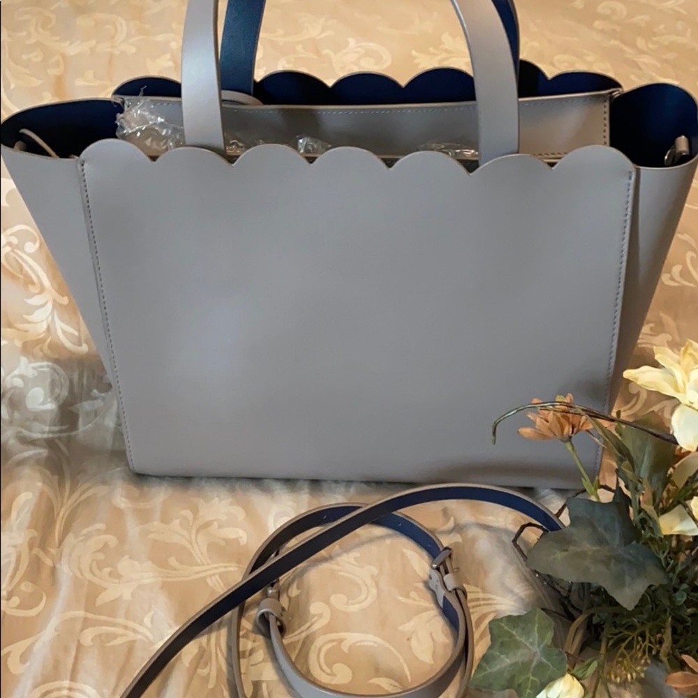 Kate Spade Large Scalloped Purse Grey/Navy - Picture 6 of 7